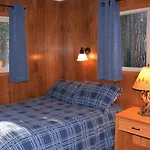 11B Sequoia House