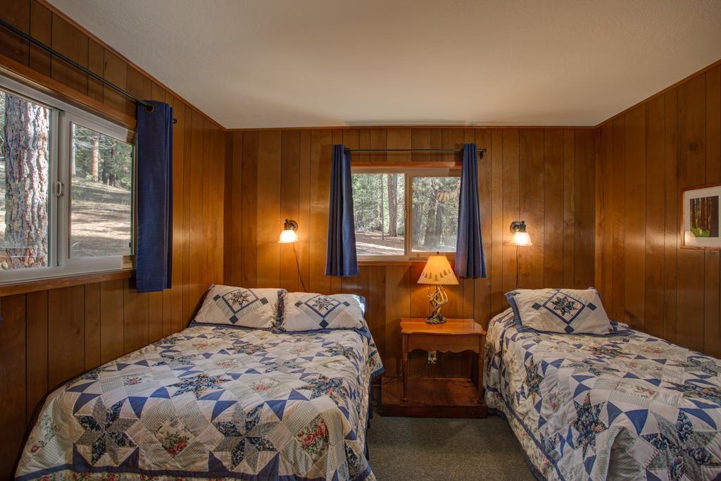 11b Sequoia House